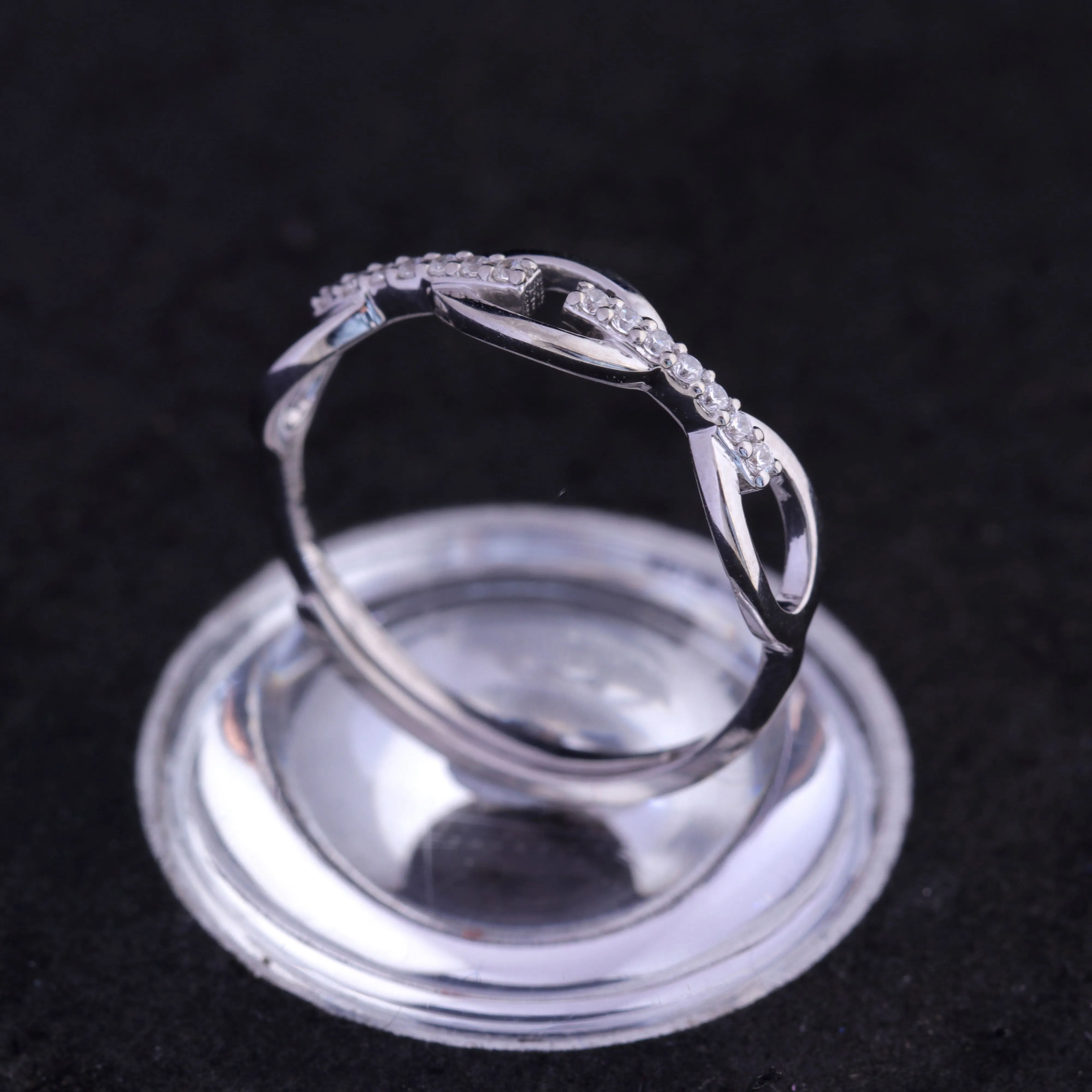 Beautiful Link Silver Ring